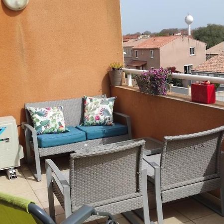 Appartement Avec Grande Terrasse A 15 Mn De La Mer Saint-Esteve  Luaran gambar